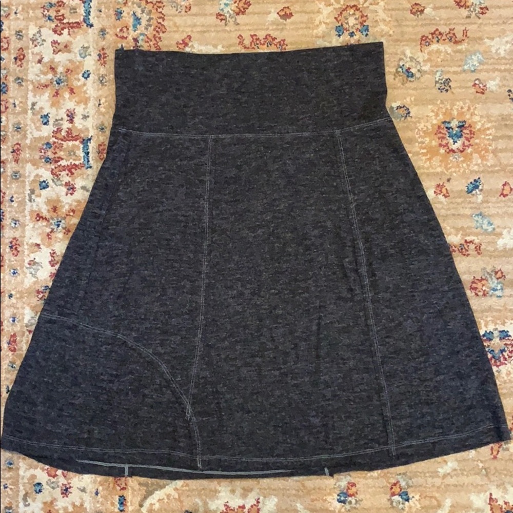 ORVIS Passport Series High-Waisted Skirt - size L